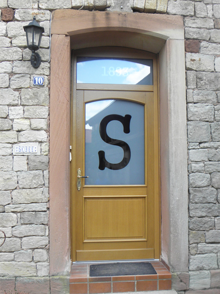  Holztür mit Glaseinsatz 