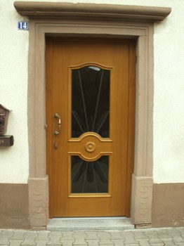  Haustür mit Glaseinsatz 